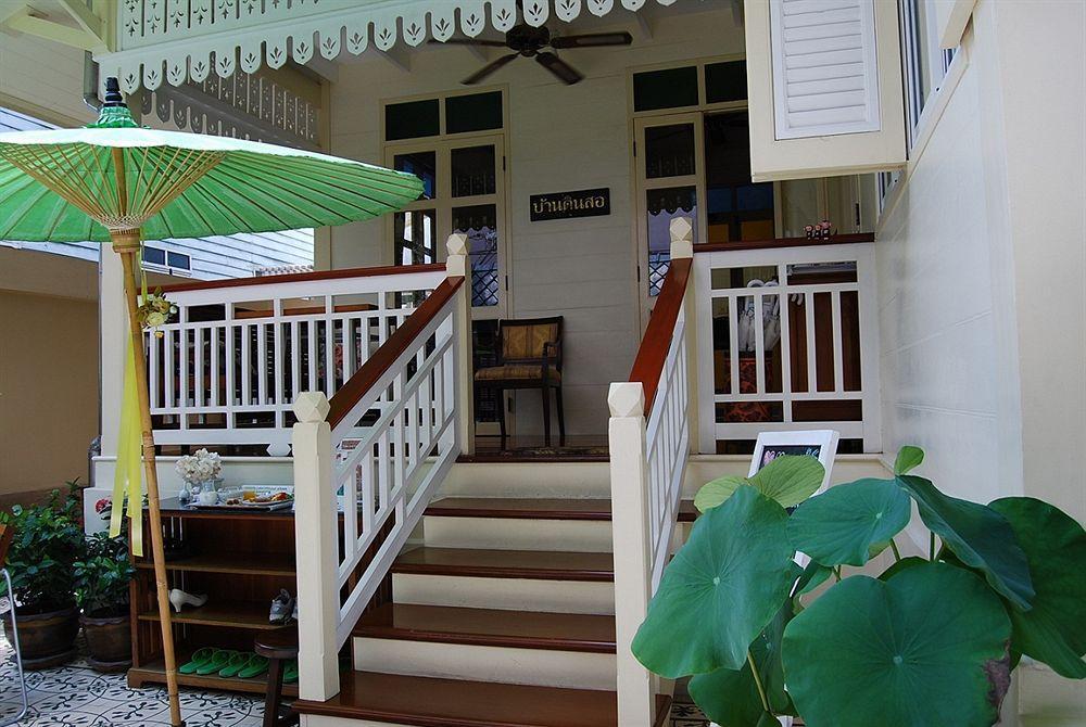 Hostel Baan Dinso Bangkok Zewnętrze zdjęcie