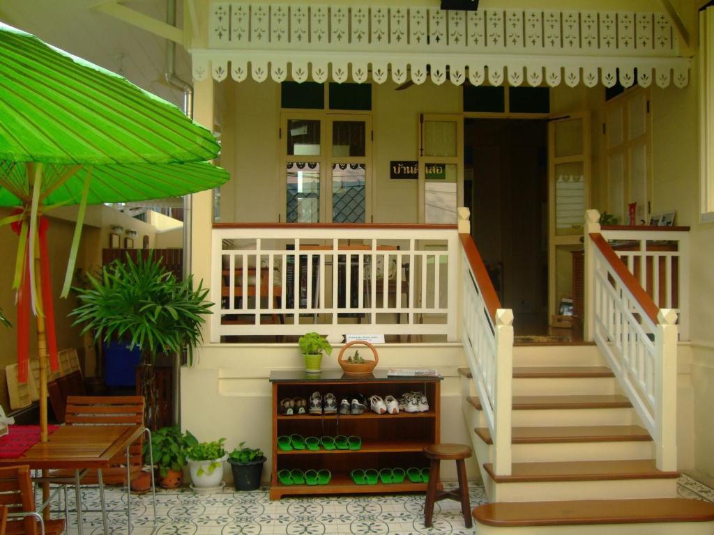 Hostel Baan Dinso Bangkok Zewnętrze zdjęcie