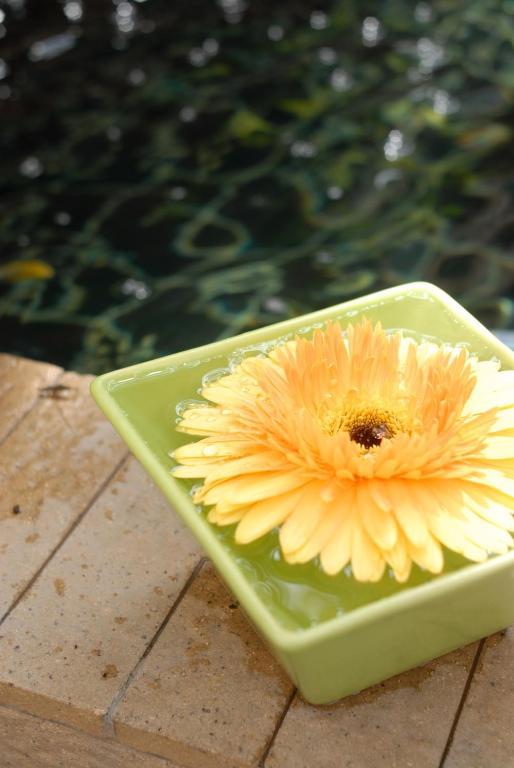Hostel Baan Dinso Bangkok Zewnętrze zdjęcie